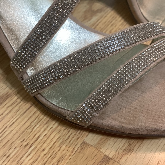 Evening Shoes - Picture 4 of 6